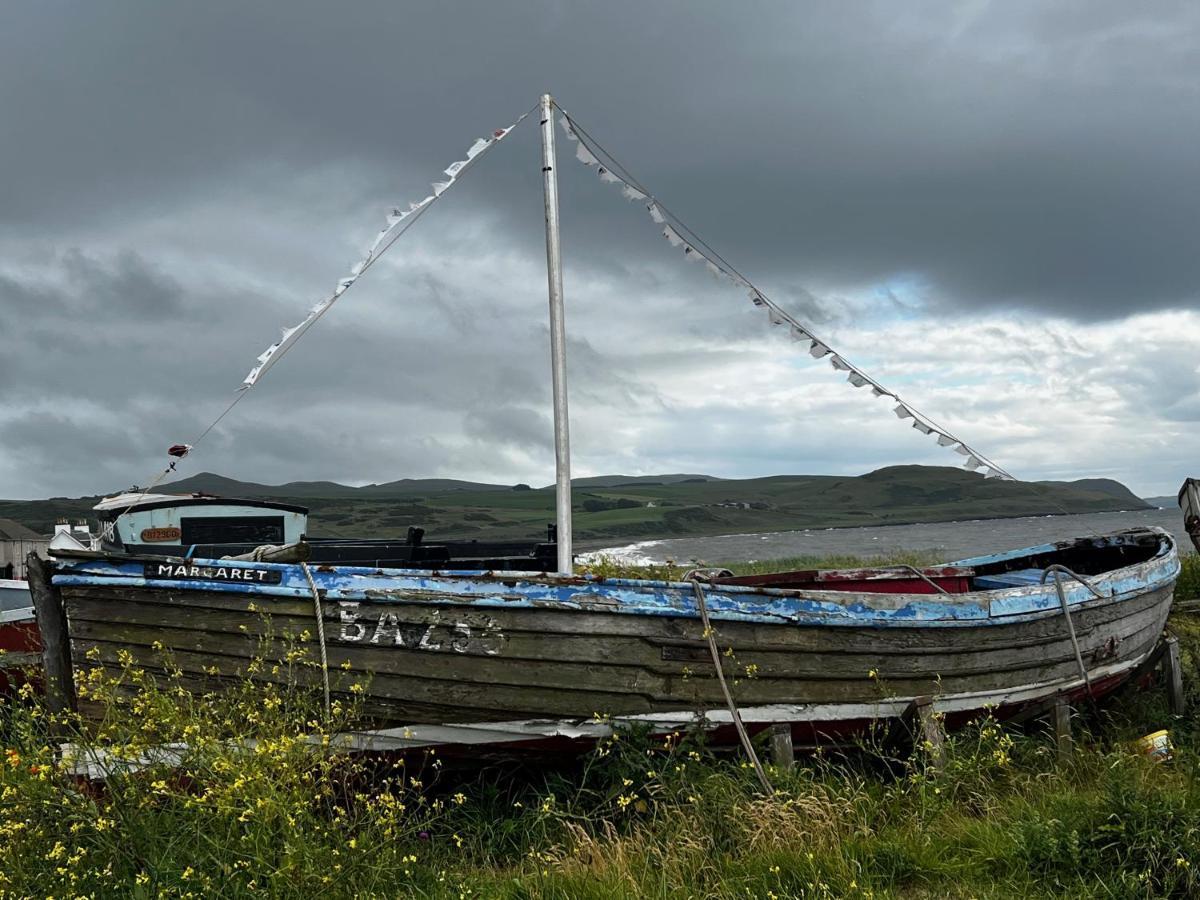Tig Cottage - a rural, quirky, pet friendly 2 bedroom cottage near Ballantrae Esterno foto