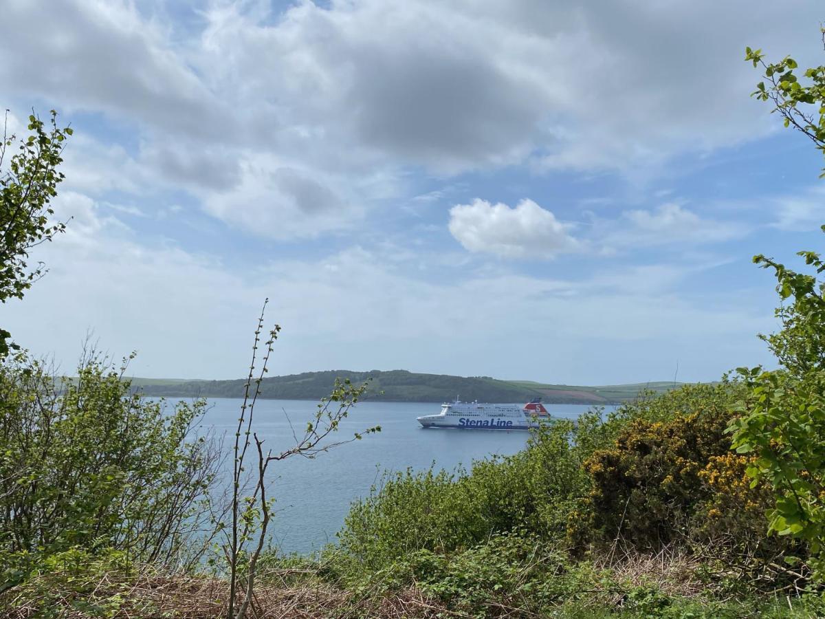 Tig Cottage - a rural, quirky, pet friendly 2 bedroom cottage near Ballantrae Esterno foto