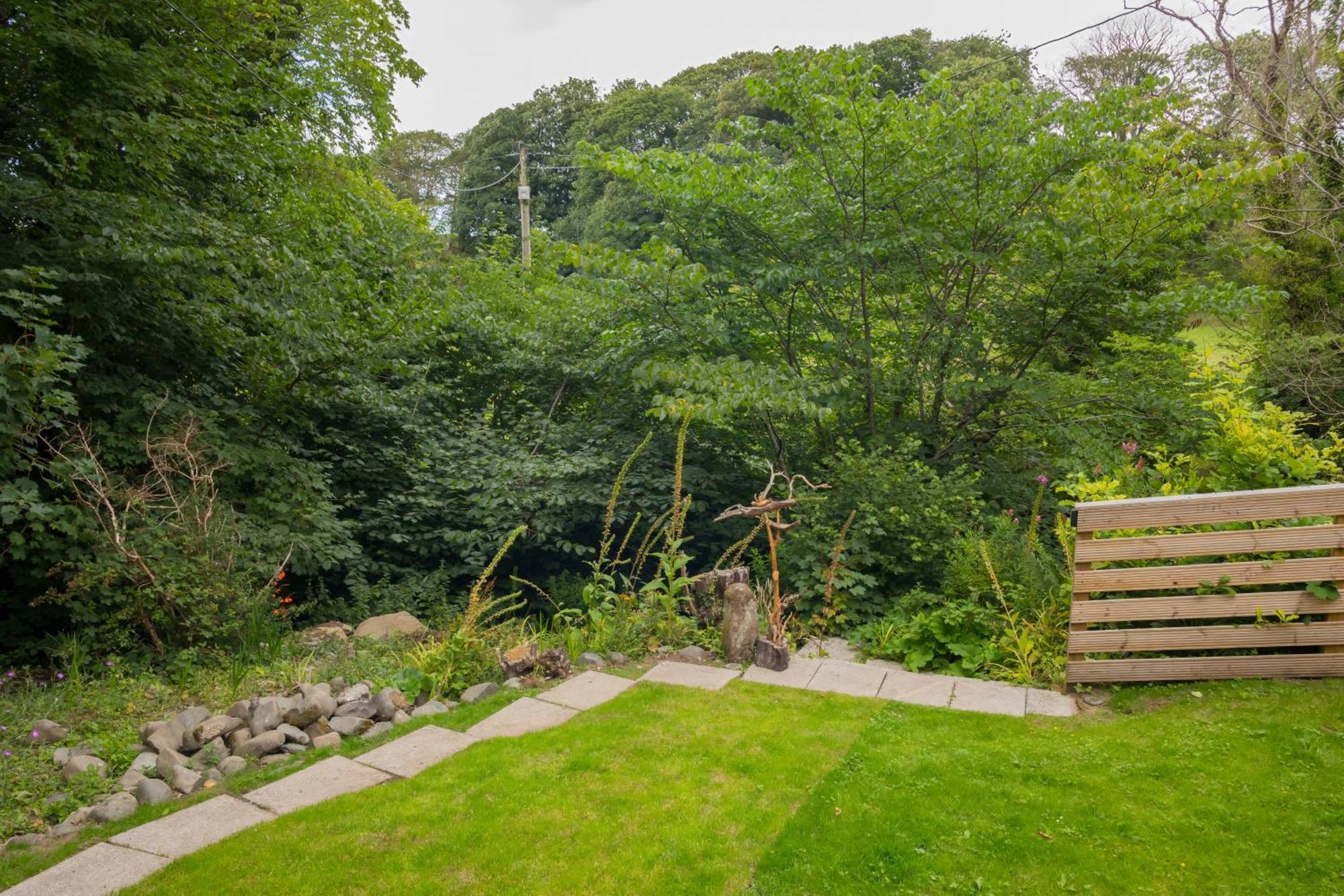 Tig Cottage - a rural, quirky, pet friendly 2 bedroom cottage near Ballantrae Esterno foto